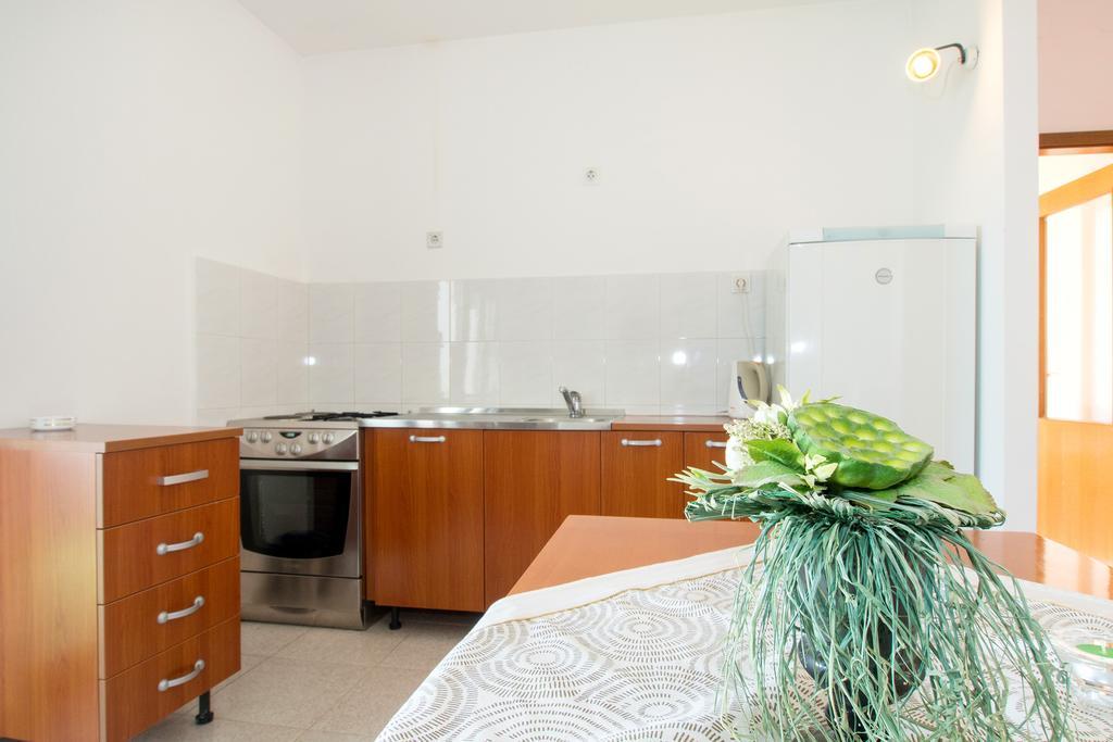 Beach Guesthouse Mediteran Podstrana Zimmer foto