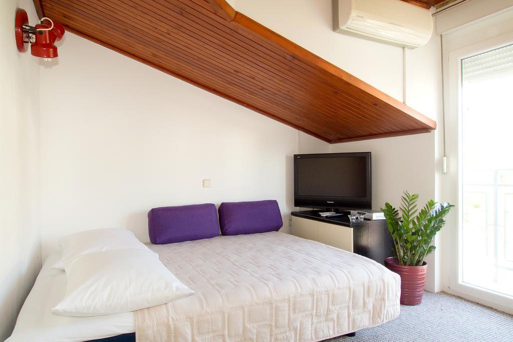 Beach Guesthouse Mediteran Podstrana Zimmer foto
