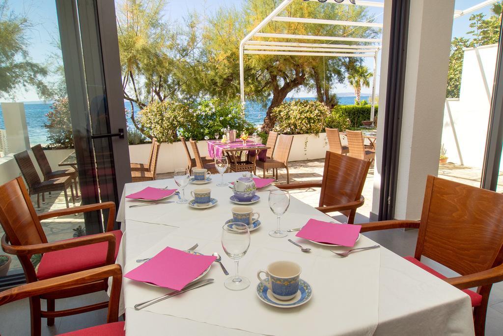 Beach Guesthouse Mediteran Podstrana Zimmer foto